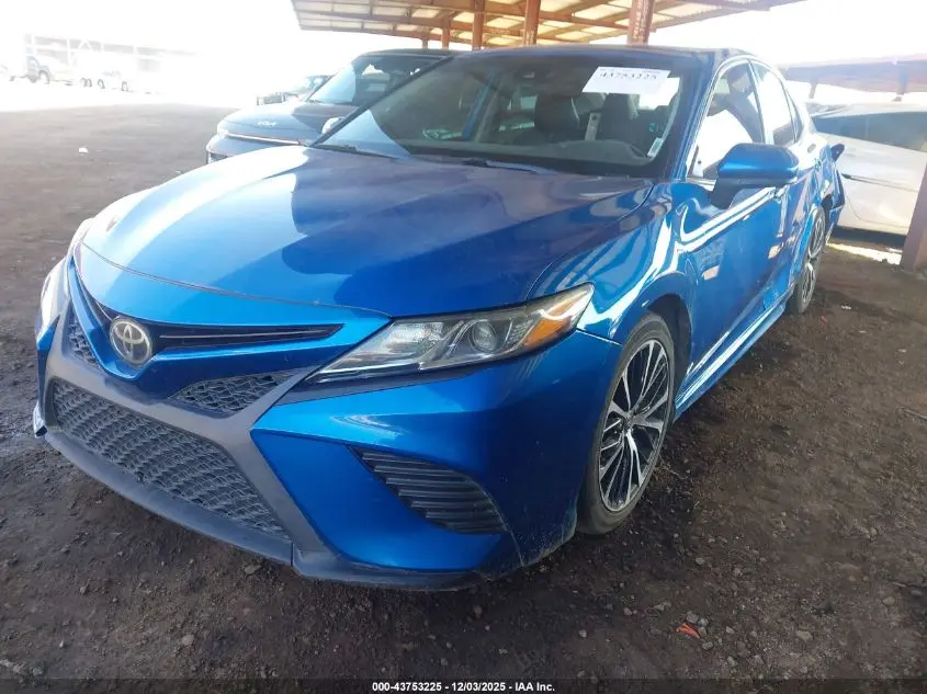 2019 TOYOTA CAMRY SE