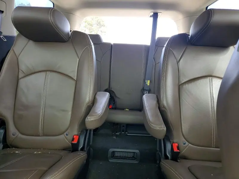 2015 GMC ACADIA SLT-1  