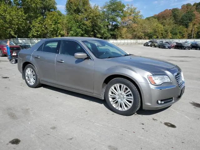 2014 CHRYSLER 300