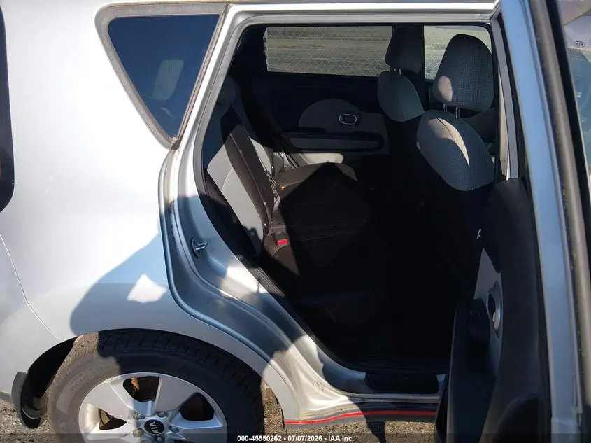 2017 KIA SOUL  