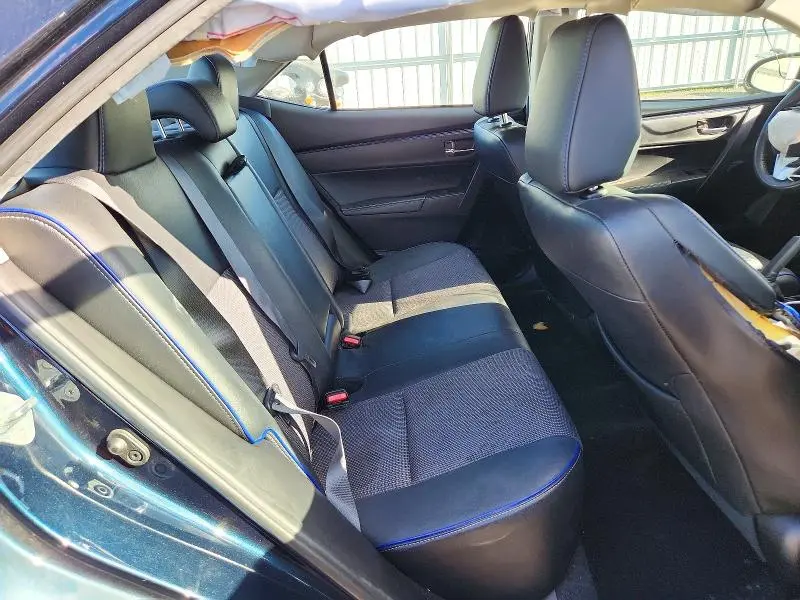 2019 TOYOTA COROLLA SE  
