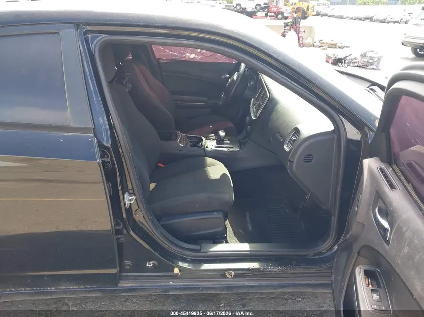 2014 DODGE CHARGER SXT