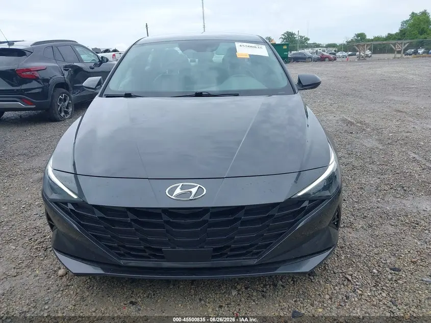 2022 HYUNDAI ELANTRA SEL