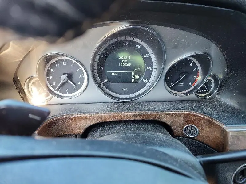 2011 MERCEDES-BENZ E 350  