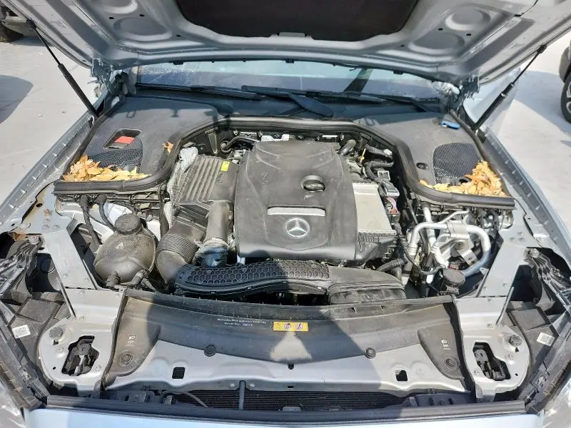2019 MERCEDES-BENZ E 300  