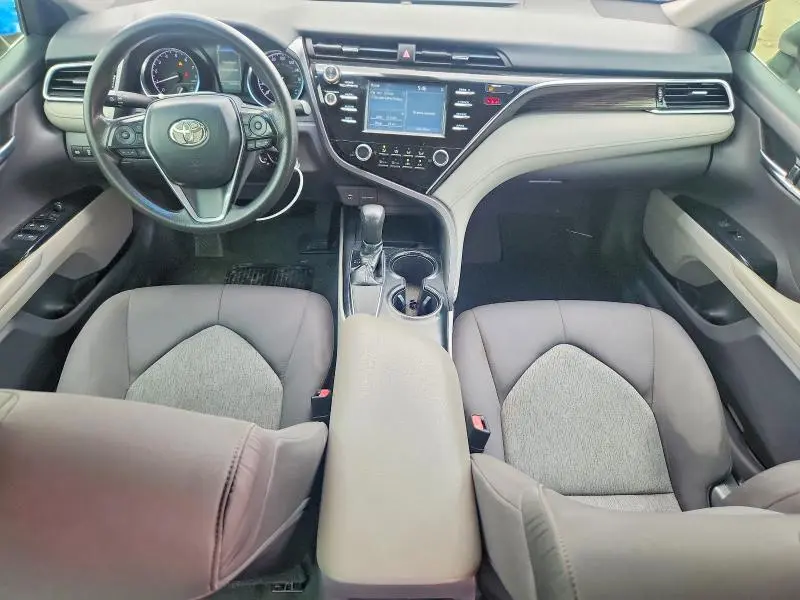 2018 TOYOTA CAMRY LE  