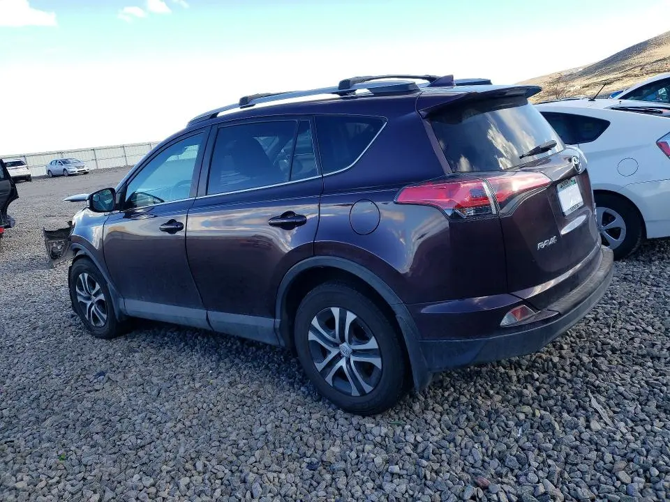 2017 TOYOTA RAV4 LE  