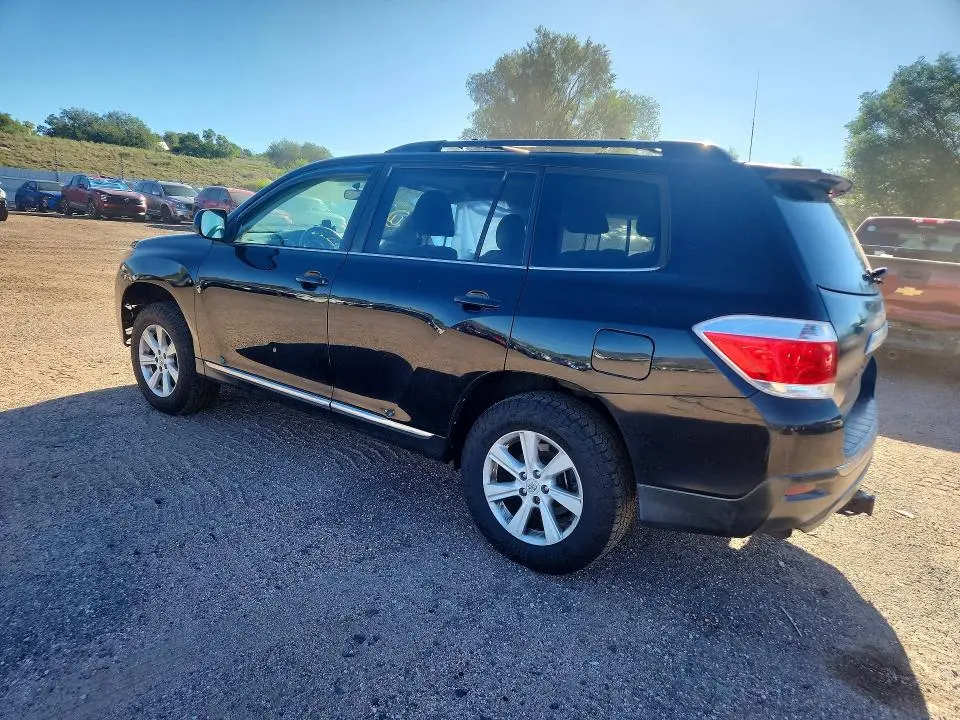 2011 TOYOTA HIGHLANDER BASE  