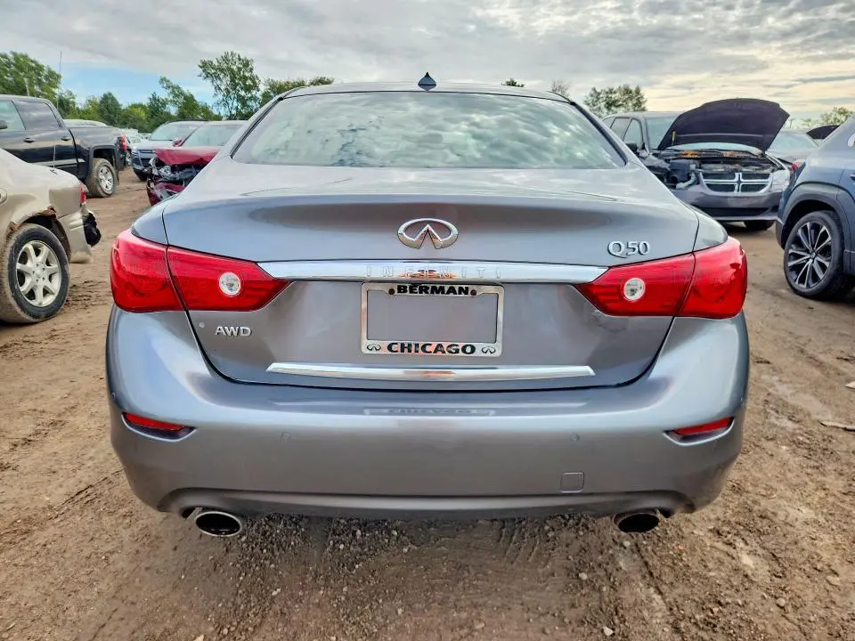 2015 INFINITI Q50 PREMIUM  