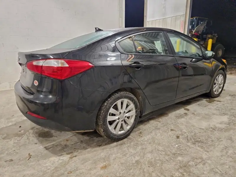 2016 KIA FORTE LX  