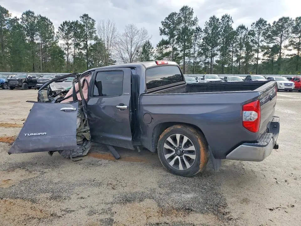 2018 TOYOTA TUNDRA CREWMAX LIMITED  