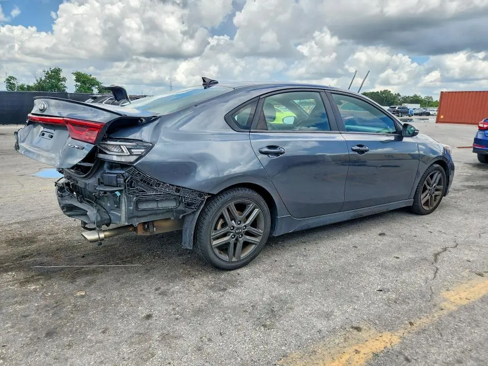 2020 KIA FORTE GT LINE  