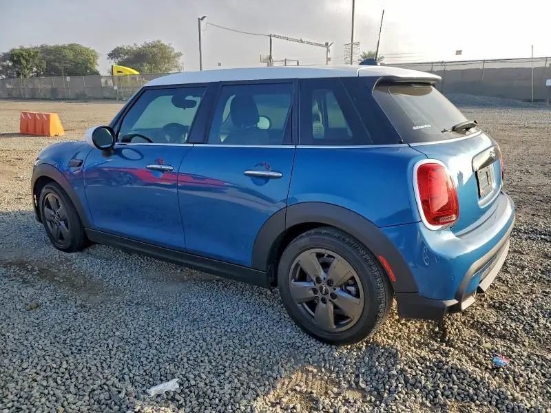 2022 MINI COOPER   