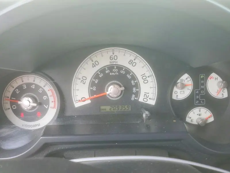 2011 TOYOTA FJ CRUISER BASE  