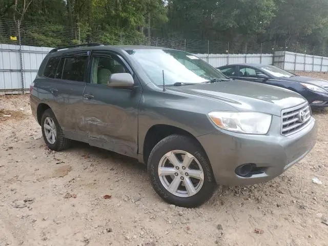 2010 TOYOTA HIGHLANDER