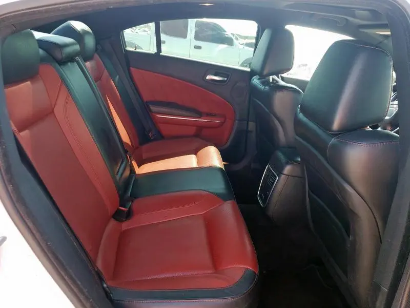 2015 DODGE CHARGER SXT  