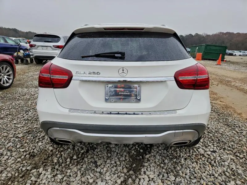 2019 MERCEDES-BENZ GLA 250  