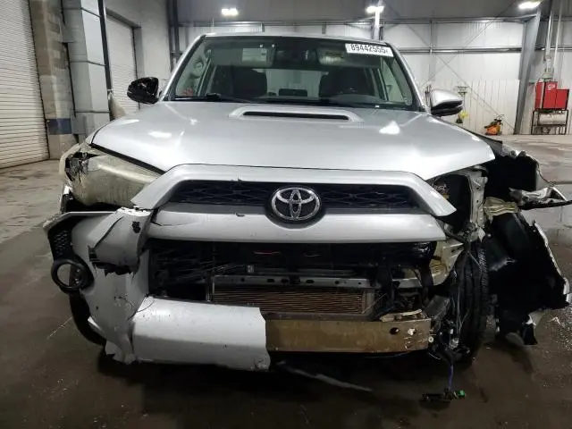2014 TOYOTA 4RUNNER SR5  
