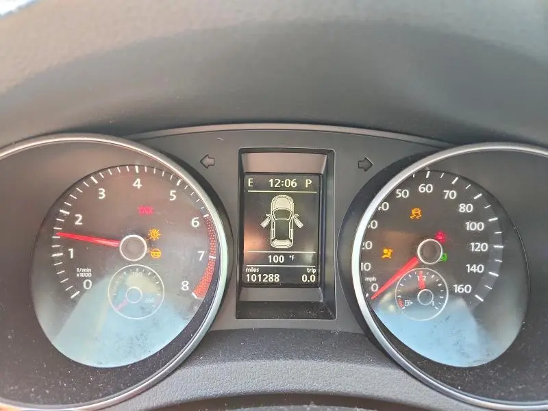 2012 VOLKSWAGEN GOLF   