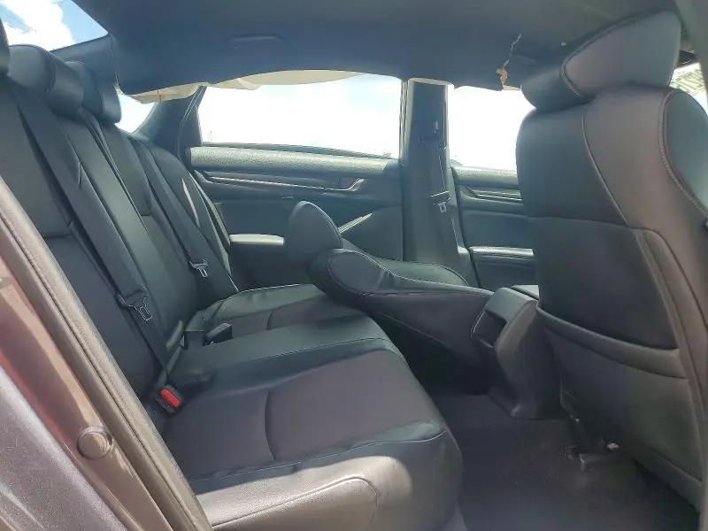 2018 HONDA ACCORD   