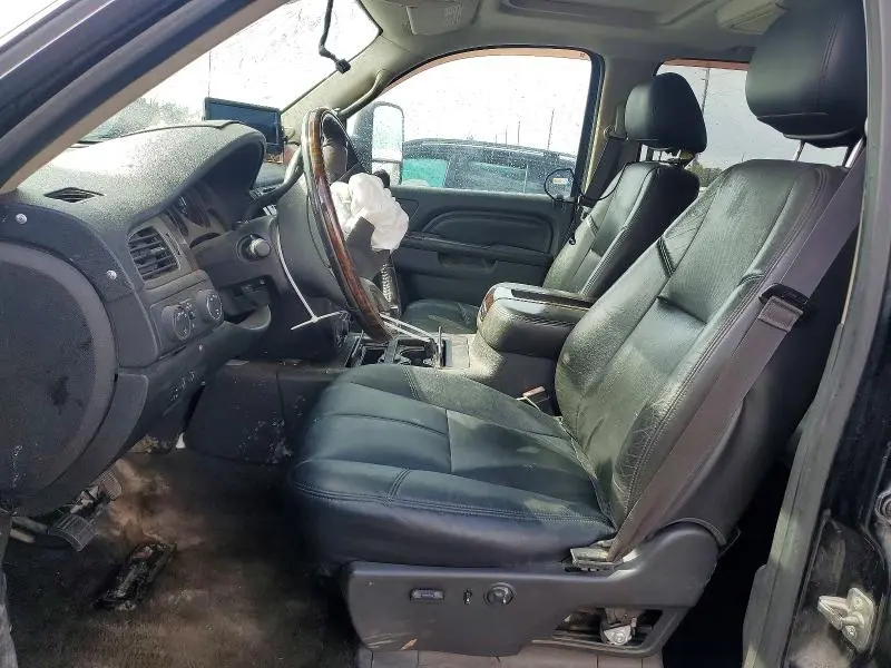 2013 GMC SIERRA K3500 DENALI  