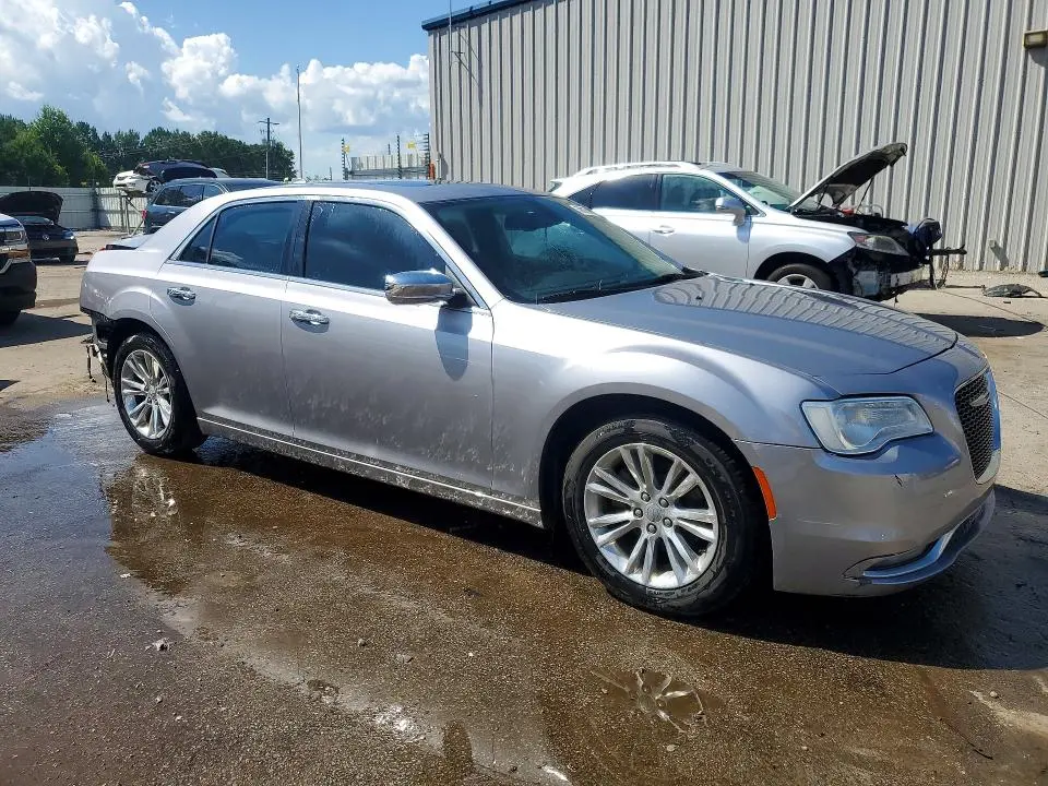 2015 CHRYSLER 300C   