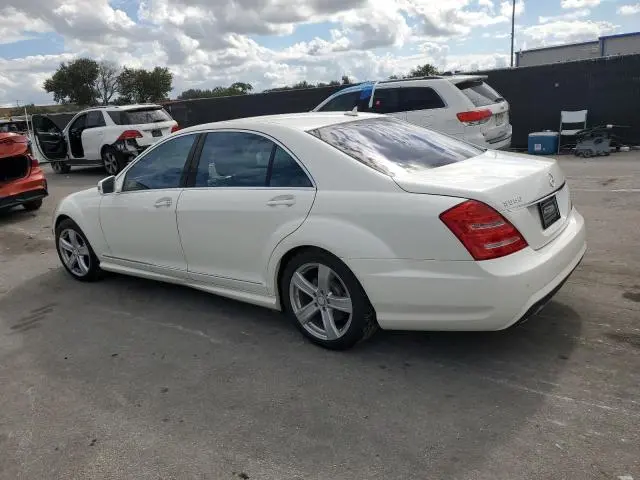 2010 MERCEDES-BENZ S 550  