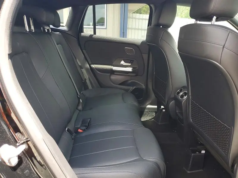 2021 MERCEDES-BENZ GLA 250 4MATIC  