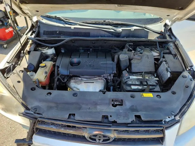 2011 TOYOTA RAV4 BASE  
