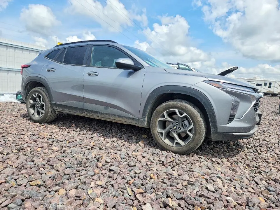 2025 CHEVROLET TRAX 1LT  