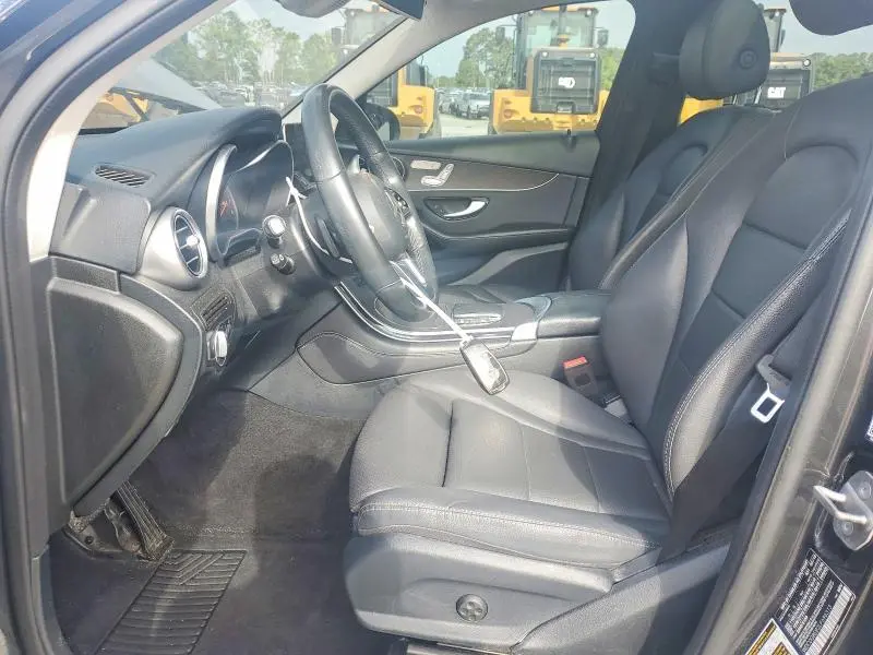 2020 MERCEDES-BENZ GLC 300 4MATIC  