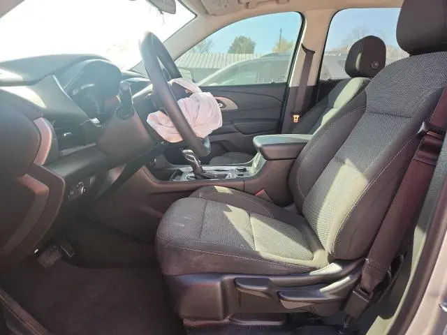 2021 CHEVROLET TRAVERSE LS  