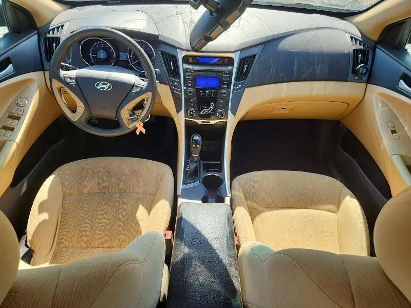 2013 HYUNDAI SONATA GLS  