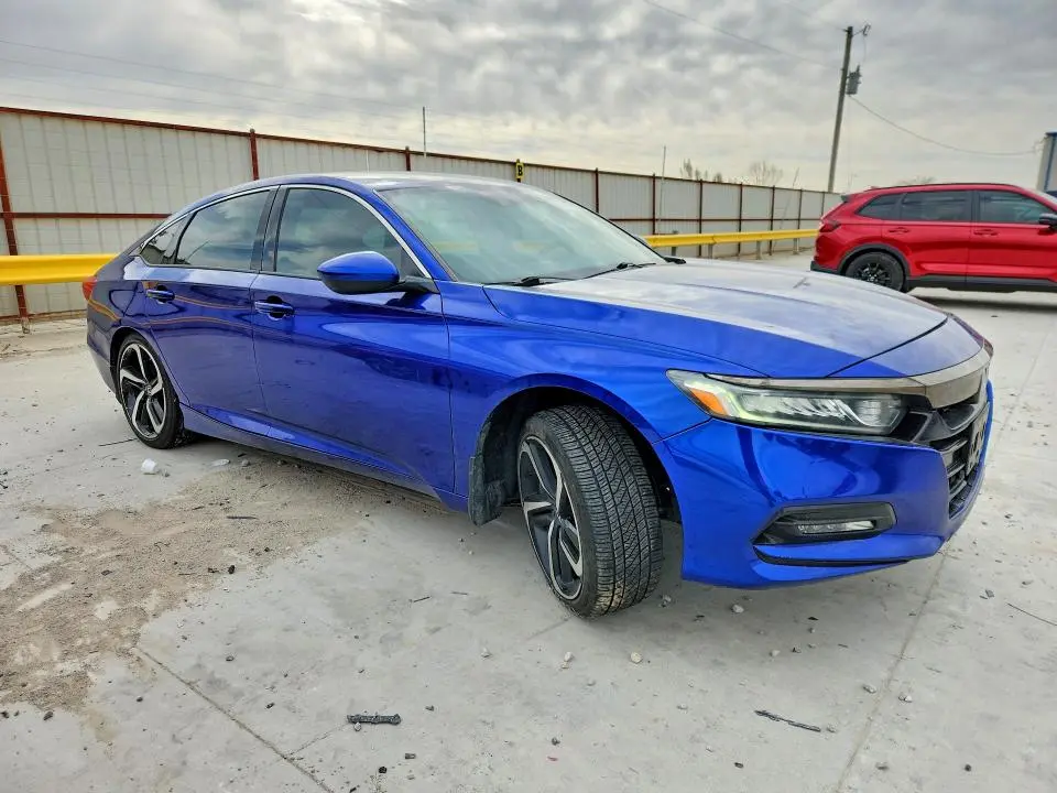 2018 HONDA ACCORD SPORT  