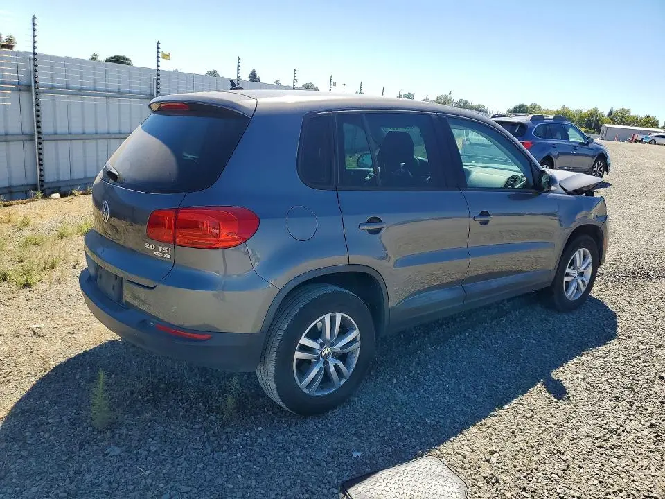 2014 VOLKSWAGEN TIGUAN S  