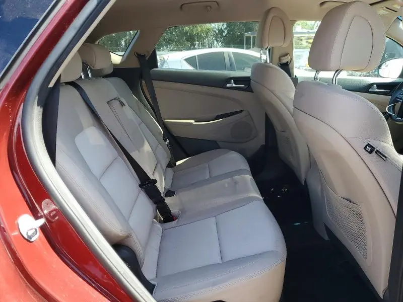 2018 HYUNDAI TUCSON SEL  