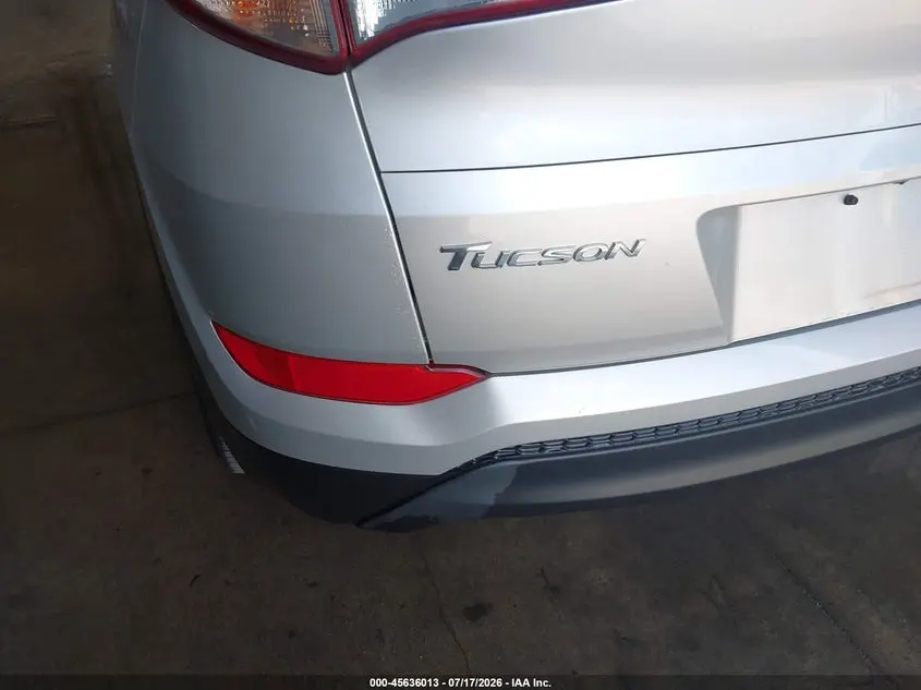 2018 HYUNDAI TUCSON SE