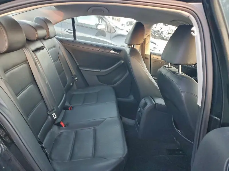 2014 VOLKSWAGEN JETTA SE  