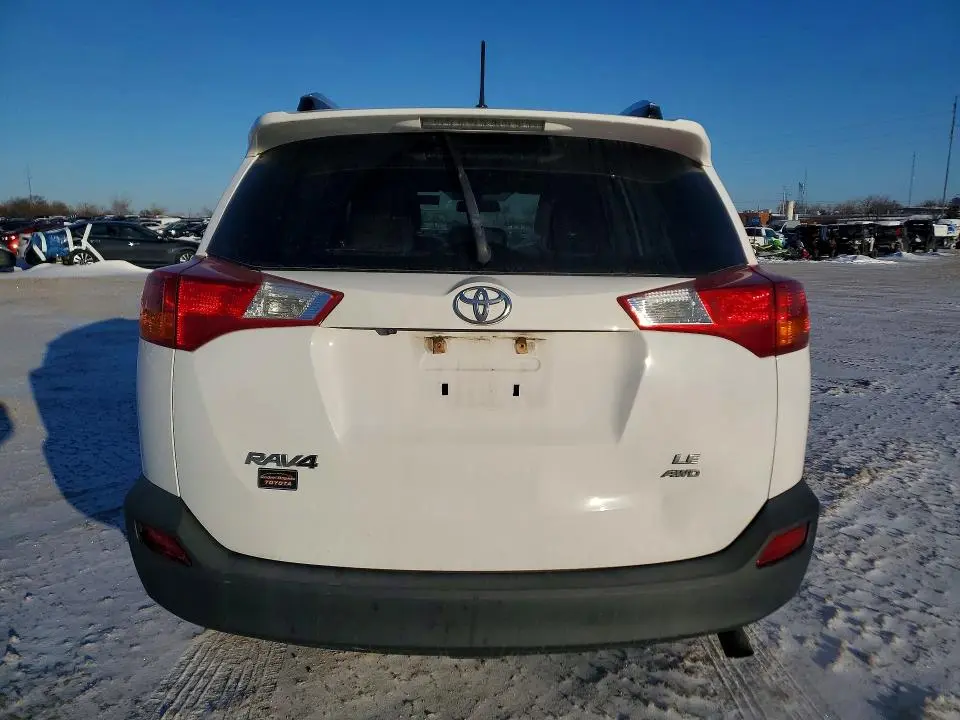 2013 TOYOTA RAV4 LE  