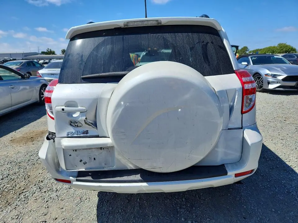 2012 TOYOTA RAV4 LIMITED  