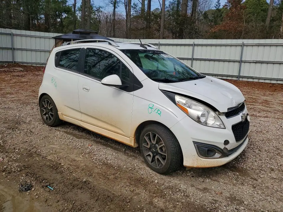 2013 CHEVROLET SPARK 2LT  