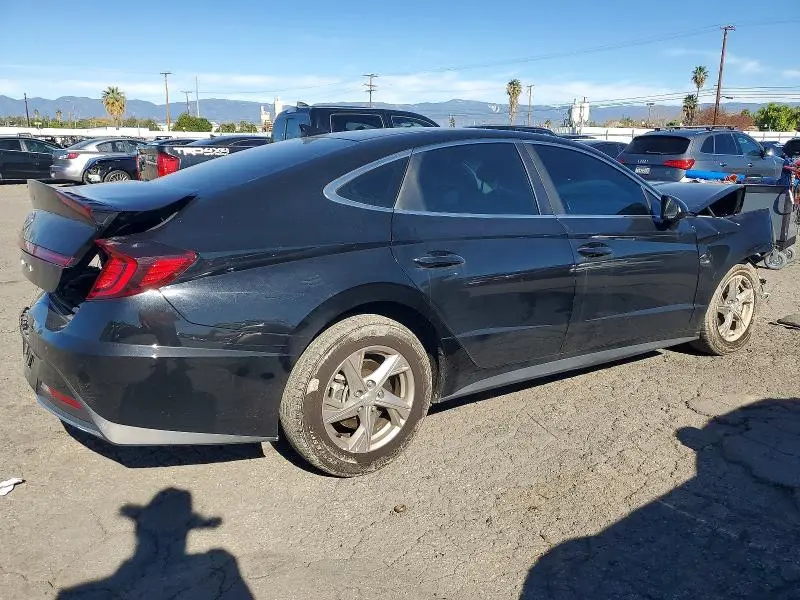 2021 HYUNDAI SONATA SE  
