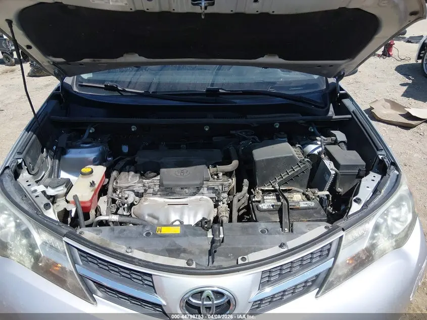 2013 TOYOTA RAV4 XLE