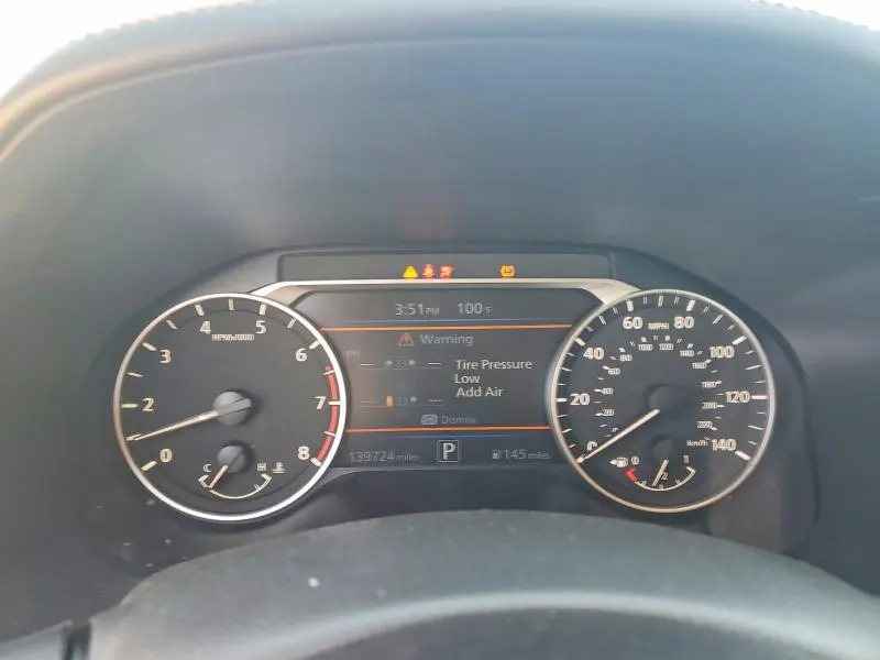 2022 NISSAN ALTIMA SR  