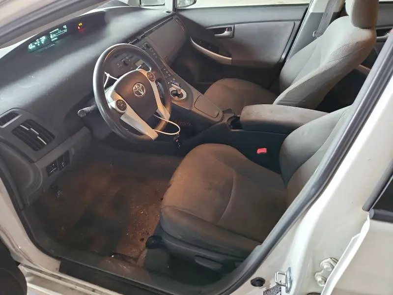 2010 TOYOTA PRIUS II  