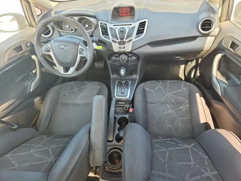 2013 FORD FIESTA SE  