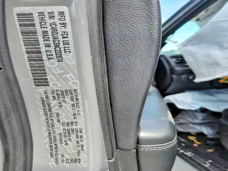 2022 DODGE DURANGO SXT  