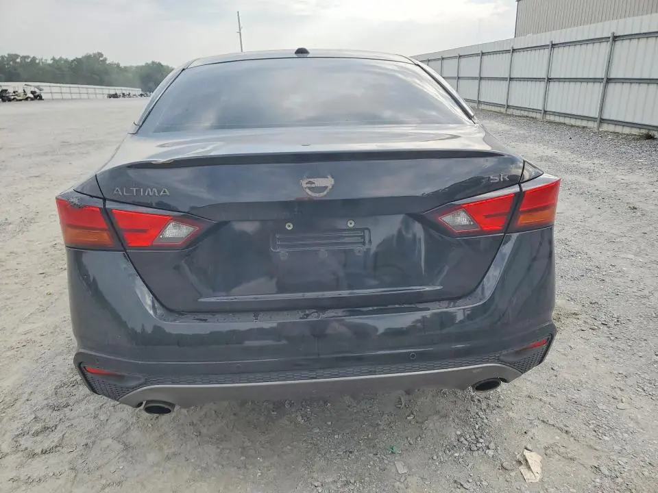 2020 NISSAN ALTIMA SR  