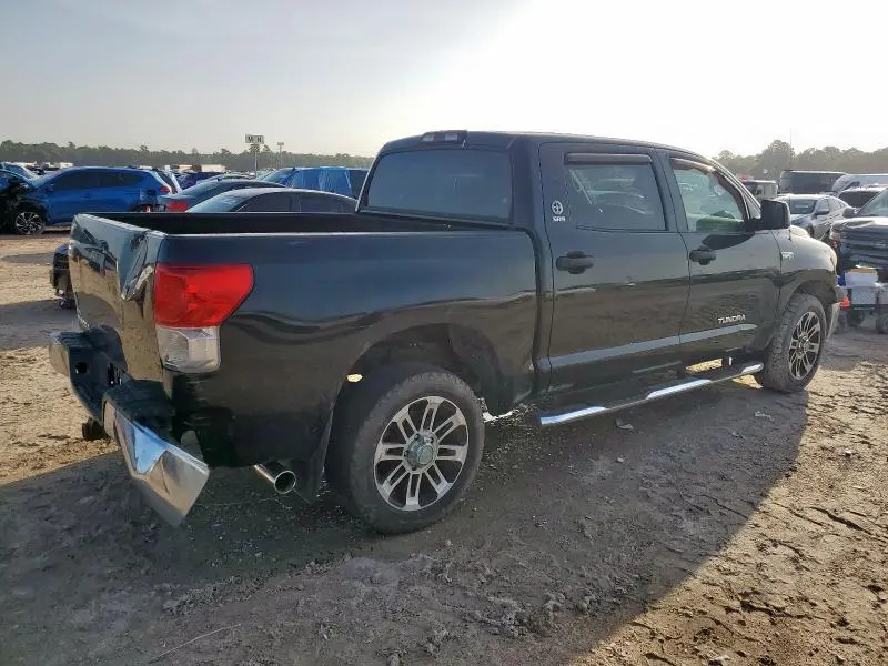 2013 TOYOTA TUNDRA CREWMAX SR5  