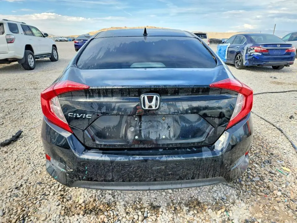 2018 HONDA CIVIC EX  